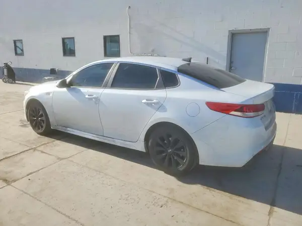 5XXGT4L35HG121913 2017 KIA OPTIMA - Image 2