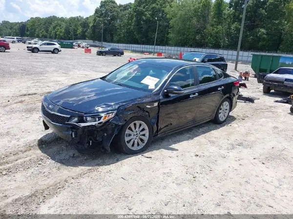 5XXGT4L35HG121992 2017 KIA OPTIMA - Image 2