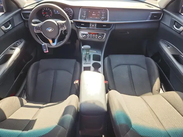 5XXGT4L35HG123404 2017 KIA OPTIMA - Image 8