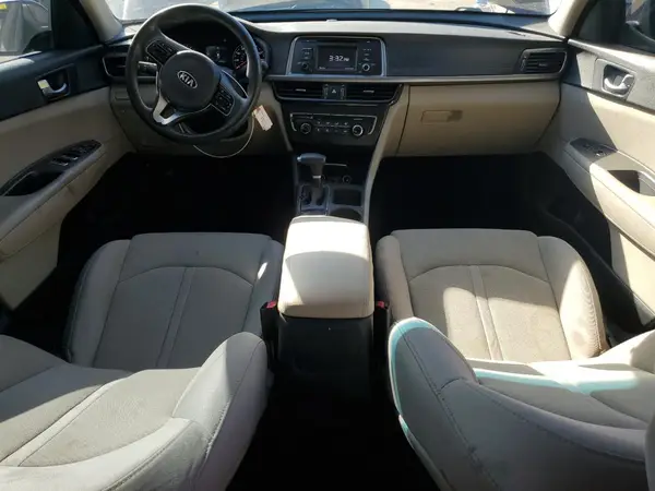 5XXGT4L35HG129168 2017 KIA OPTIMA - Image 8