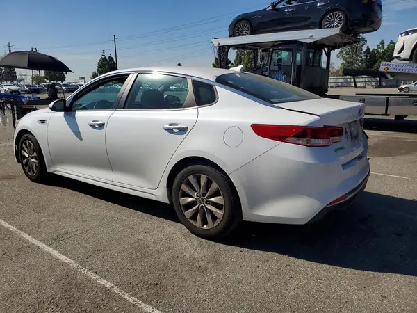 5XXGT4L35HG130966 2017 KIA OPTIMA - Image 2