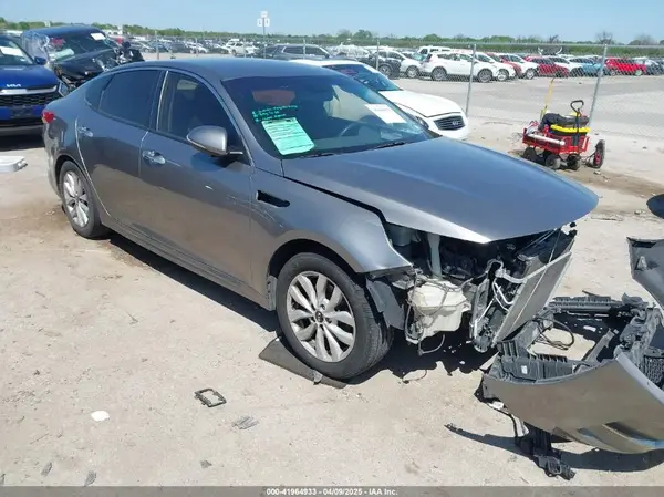 5XXGT4L35HG132216 2017 KIA OPTIMA - Image 1