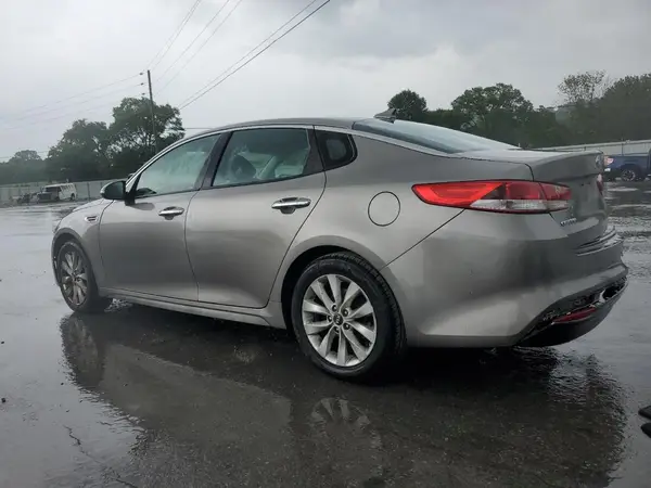 5XXGT4L35HG133558 2017 KIA OPTIMA - Image 2