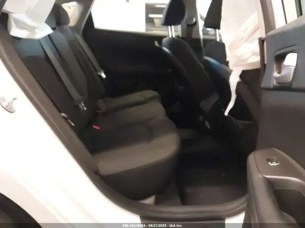 5XXGT4L35HG135391 2017 KIA OPTIMA - Image 8