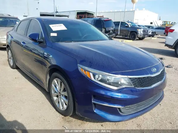 5XXGT4L35HG140610 2017 KIA OPTIMA - Image 1