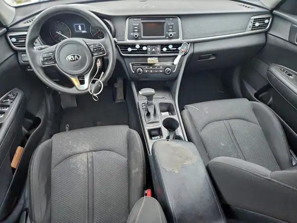 5XXGT4L35HG141062 2017 KIA OPTIMA - Image 8