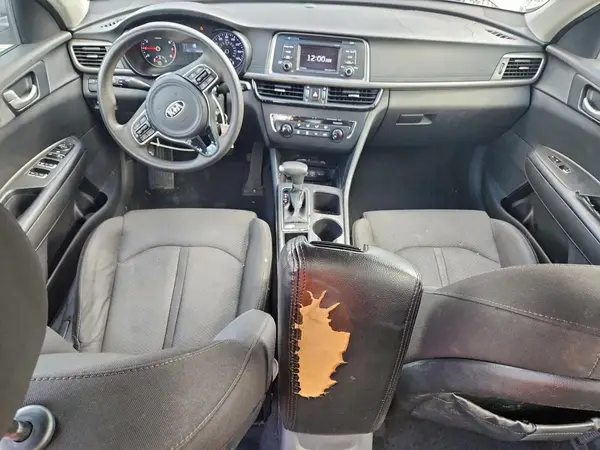 5XXGT4L35HG143863 2017 KIA OPTIMA - Image 8