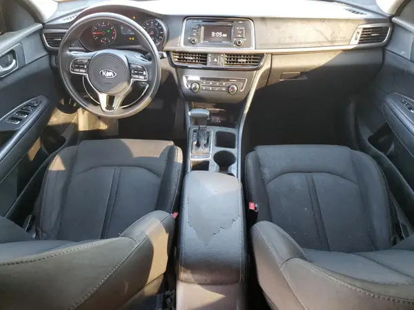 5XXGT4L35HG146780 2017 KIA OPTIMA - Image 8
