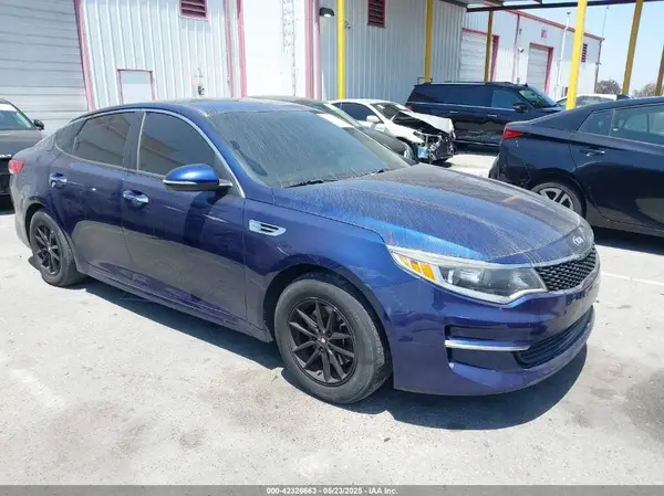 5XXGT4L35HG148240 2017 KIA OPTIMA - Image 1