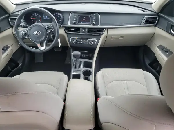 5XXGT4L35HG149792 2017 KIA OPTIMA - Image 8