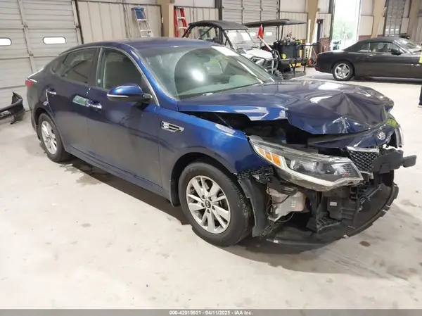 5XXGT4L35HG149811 2017 KIA OPTIMA - Image 1