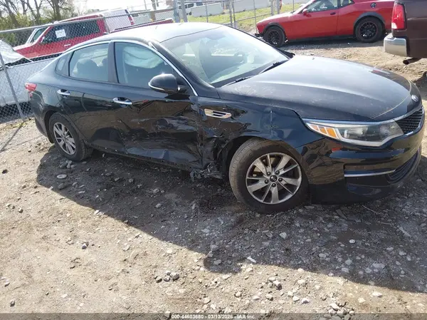 5XXGT4L35HG150294 2017 KIA OPTIMA - Image 1