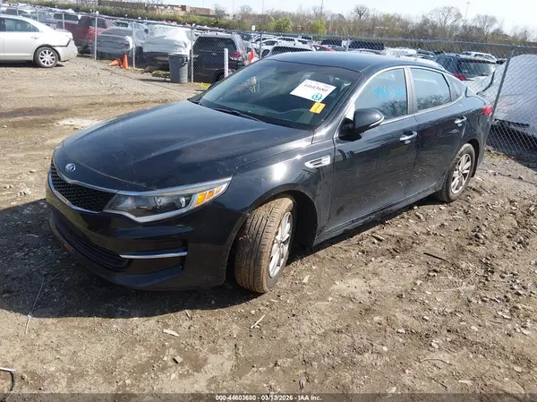 5XXGT4L35HG150294 2017 KIA OPTIMA - Image 2