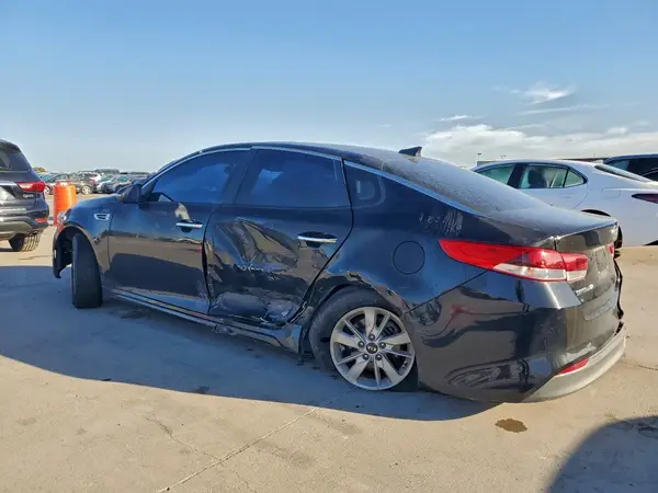 5XXGT4L35HG150781 2017 KIA OPTIMA - Image 2