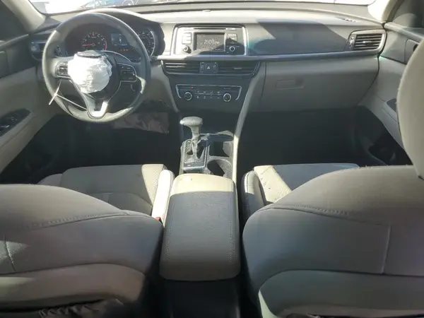 5XXGT4L35HG151963 2017 KIA OPTIMA - Image 8