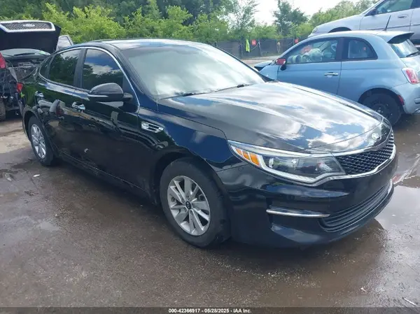 5XXGT4L35HG152515 2017 KIA OPTIMA - Image 1
