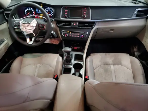 5XXGT4L35HG152580 2017 KIA OPTIMA - Image 8