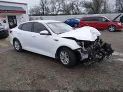 5XXGT4L35HG152952 2017 KIA OPTIMA