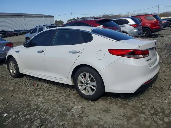 5XXGT4L35HG153759 2017 KIA OPTIMA - Image 2