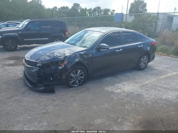 5XXGT4L35HG154412 2017 KIA OPTIMA - Image 2