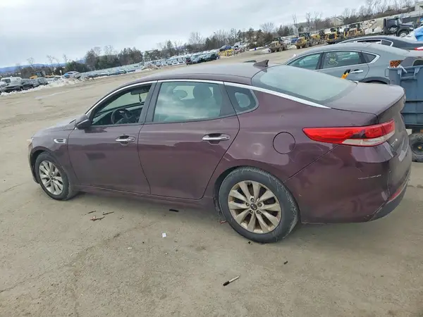 5XXGT4L35HG155608 2017 KIA OPTIMA - Image 2