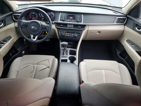 5XXGT4L35HG155723 2017 KIA OPTIMA - Image 8