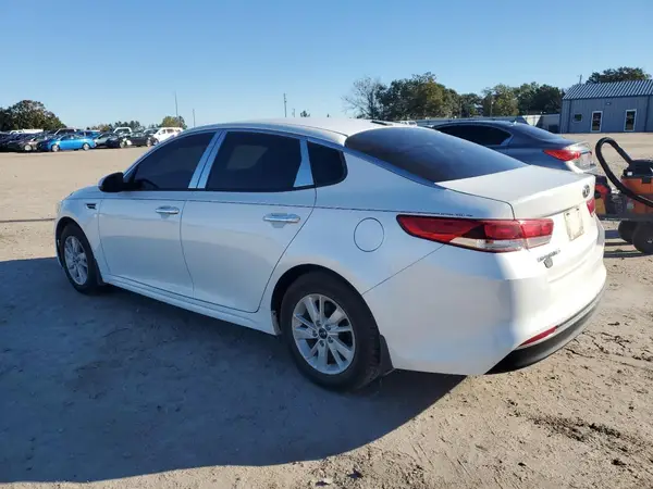 5XXGT4L35HG157567 2017 KIA OPTIMA - Image 2