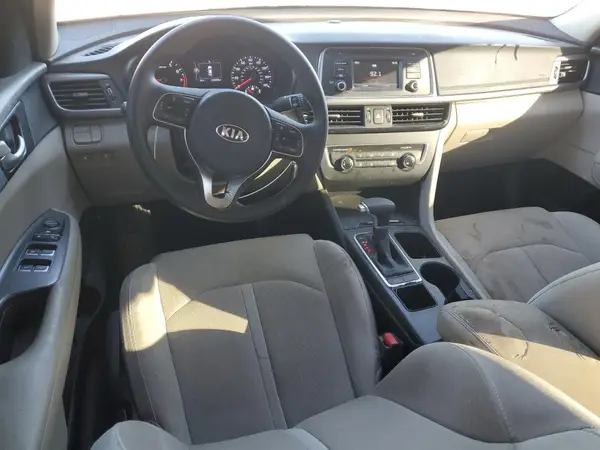 5XXGT4L35HG157567 2017 KIA OPTIMA - Image 8