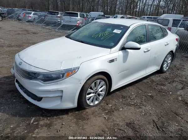 5XXGT4L35HG161442 2017 KIA OPTIMA - Image 2