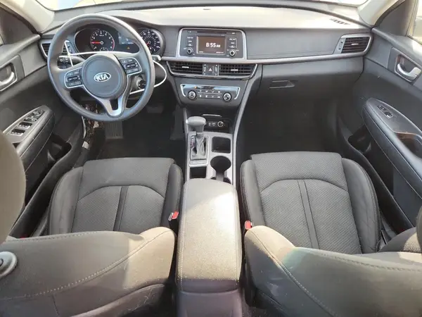 5XXGT4L35HG162476 2017 KIA OPTIMA - Image 8