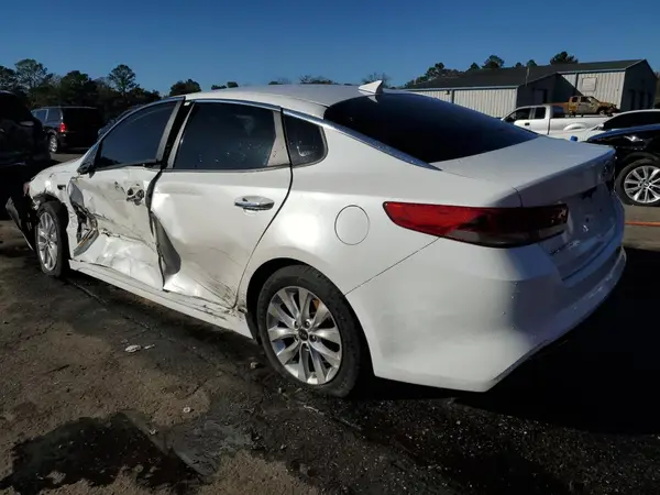 5XXGT4L35HG165653 2017 KIA OPTIMA - Image 2