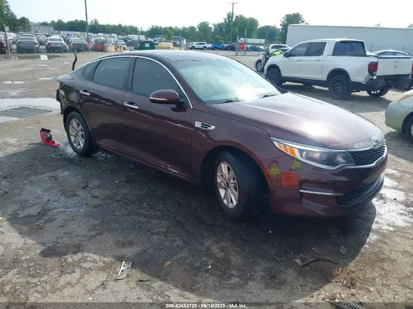 5XXGT4L35HG166074 2017 KIA OPTIMA - Image 1