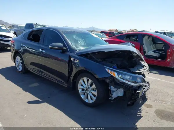 5XXGT4L35HG173557 2017 KIA OPTIMA - Image 1