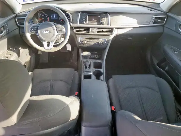 5XXGT4L35HG175955 2017 KIA OPTIMA - Image 8
