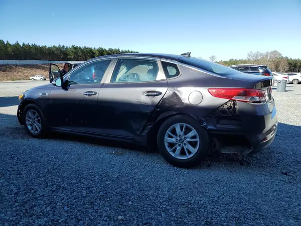 5XXGT4L35HG177883 2017 KIA OPTIMA - Image 2