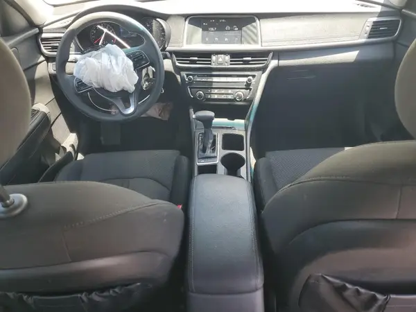 5XXGT4L35JG181048 2018 KIA OPTIMA - Image 8