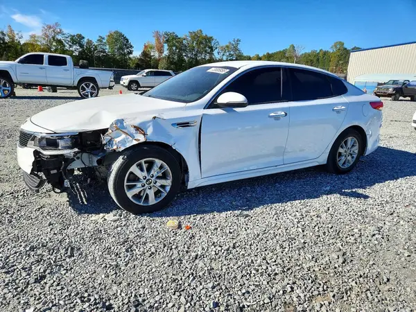 5XXGT4L35JG183320 2018 KIA OPTIMA - Image 1