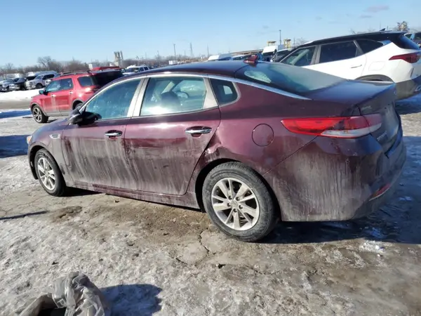 5XXGT4L35JG183799 2018 KIA OPTIMA - Image 2