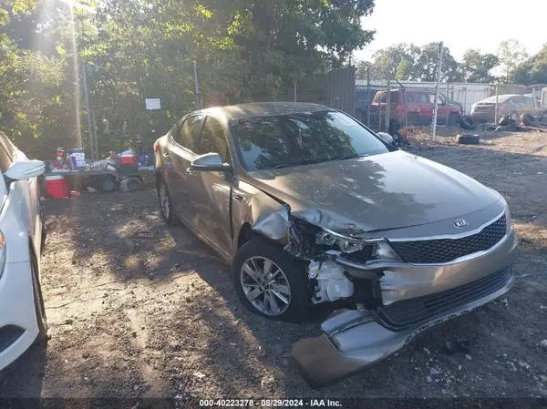 5XXGT4L35JG186637 2018 KIA OPTIMA - Image 1