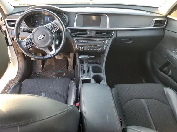 5XXGT4L35JG188131 2018 KIA OPTIMA - Image 8