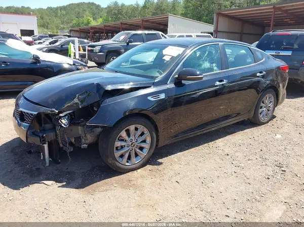 5XXGT4L35JG189554 2018 KIA OPTIMA - Image 2