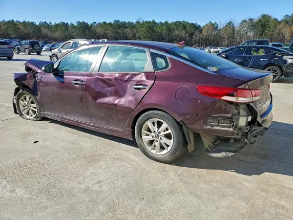 5XXGT4L35JG193894 2018 KIA OPTIMA - Image 2