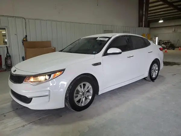 5XXGT4L35JG204635 2018 KIA OPTIMA - Image 1