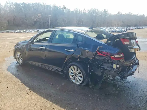 5XXGT4L35JG207874 2018 KIA OPTIMA - Image 2