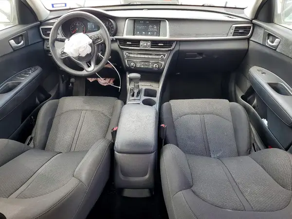5XXGT4L35JG208748 2018 KIA OPTIMA - Image 8