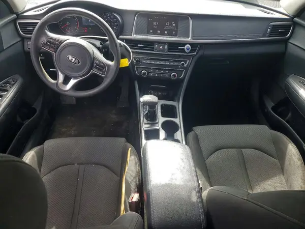 5XXGT4L35JG209253 2018 KIA OPTIMA - Image 8