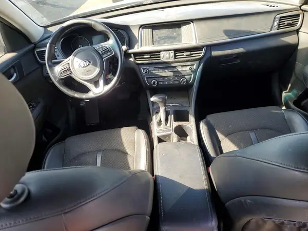 5XXGT4L35JG217126 2018 KIA OPTIMA - Image 8