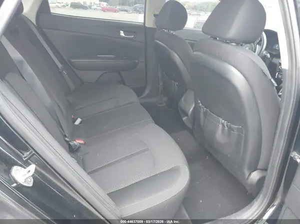 5XXGT4L35JG221144 2018 KIA OPTIMA - Image 8