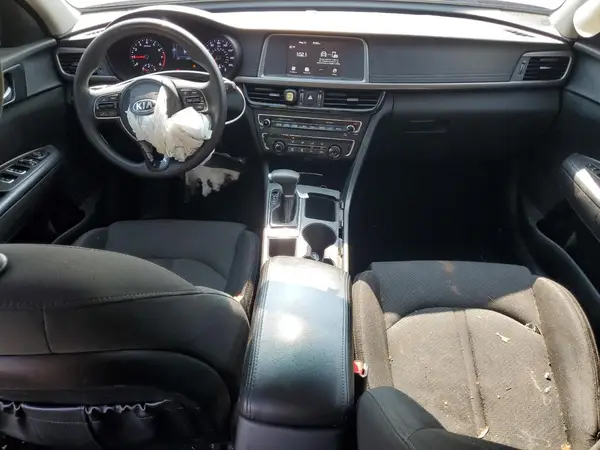 5XXGT4L35JG223900 2018 KIA OPTIMA - Image 8
