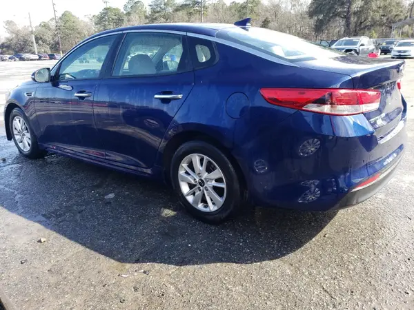 5XXGT4L35JG224366 2018 KIA OPTIMA - Image 2